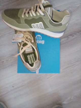 Zapatillas MTNG Verde y Beige