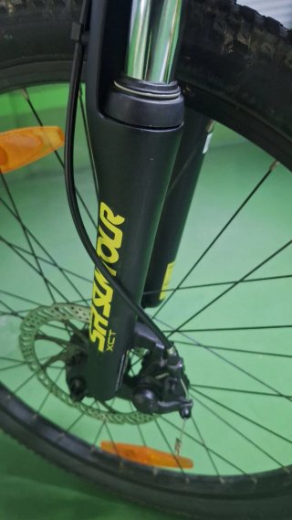 Bicicleta Scott Scale 24 para niños (8-12 años)