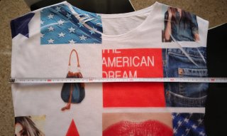 Camiseta estilo 2D