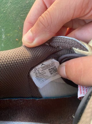 Nike Travis Scott Marrones y Grises