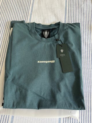 Camiseta koenigsegg