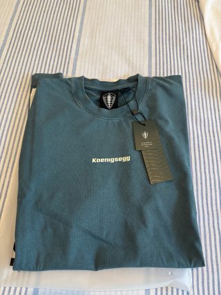 Camiseta koenigsegg