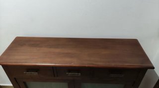 Mueble recibidor colonial madera y cristal