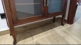 Mueble recibidor colonial madera y cristal