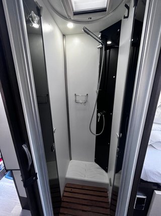 Autocaravana Benimar Tessoro 463 UP 2023 27000Km