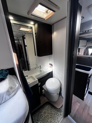 Autocaravana Benimar Tessoro 463 UP 2023 27000Km