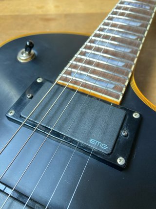 Guitarra ESP LTD EC-401 VB Vintage Black EMG 81/60