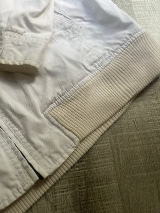 Cazadora blanca vintage