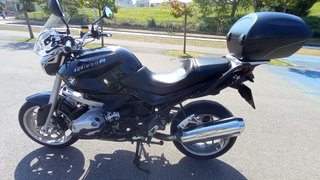 BMW R1200R Negra
