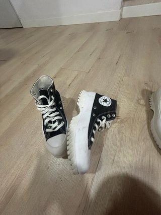Converse plataforma negras y blancas