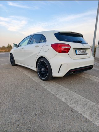 Mercedes-Benz Clase A 250 Sport 211cv AMG 7G-DCT