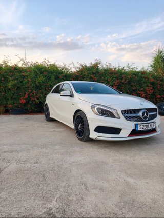 Mercedes-Benz Clase A 250 Sport 211cv AMG 7G-DCT