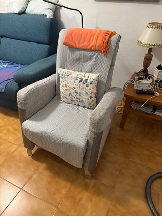 Sillón relax tela gris y naranja