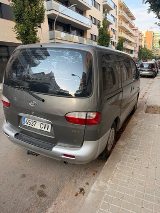 Hyundai H1 2004