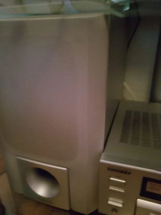 Altavoces Home Cinema i cuatro de pie