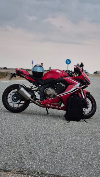 Honda CBR 650 R 2020 Roja y Blanca