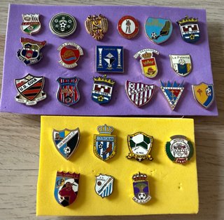 Lote de Pins de Equipos de Fútbol Canarios