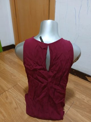 Blusa Stradivarius sin mangas Talla M