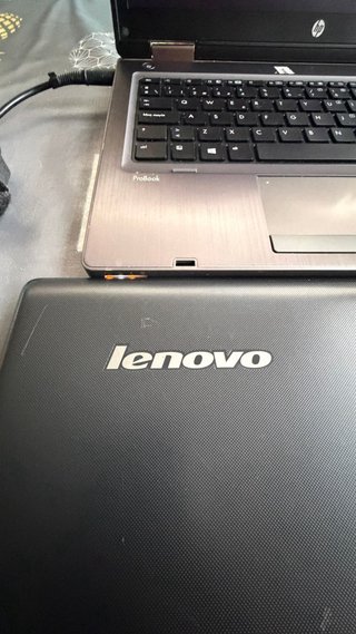 Portátil Apple Azul  ,hp,lenovo asus ,toshiba