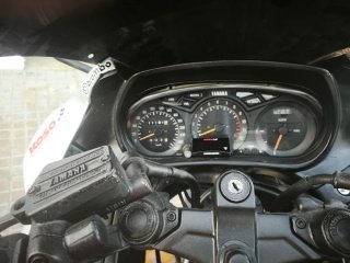 Yamaha FJ 1200 Sportbike Plata/Roja