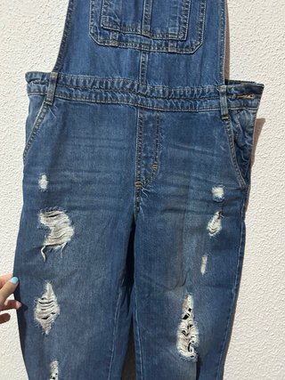 Peto vaquero desgarrado talla S Lefties