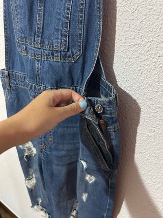 Peto vaquero desgarrado talla S Lefties