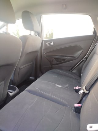 Ford Fiesta por 6500 euros. Precio negociable.