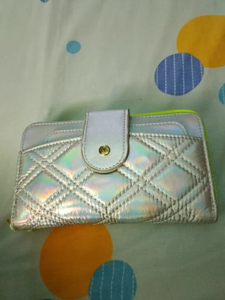 Bolso bandolera plateado y verde