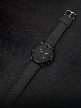 Reloj de Hombre con Correa y Esfera Negras