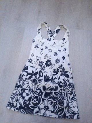 10 Vestidos varios desliza fotos 2€ cu