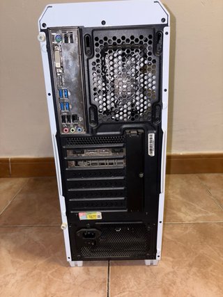 PC Gaming RTX 2070 + Ryzen 5 16GB RGB