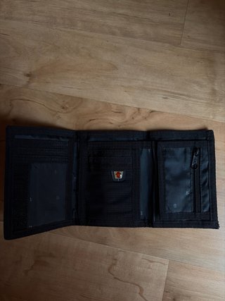 Cartera Totto Azul y Negra
