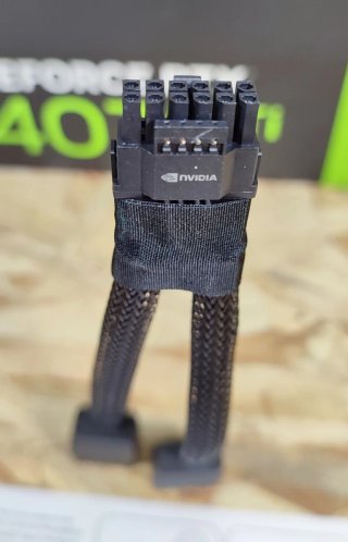 ASUS TUF Gaming RTX 4070 Ti OC 12GB