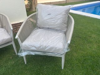 Conjunto Muebles Jardín Sofá y Sillones