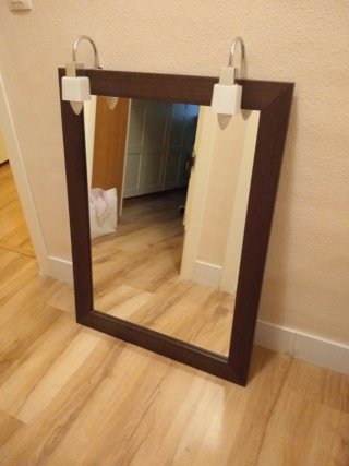 Espejo de baño con marco marrón 90x70 cm