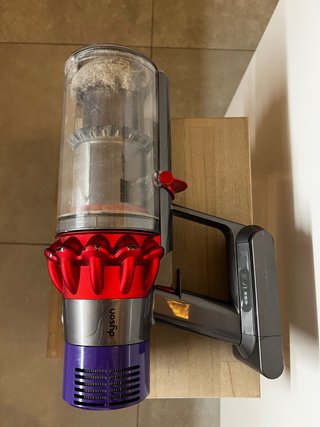 Dyson SV27 - Gatillo Atascado