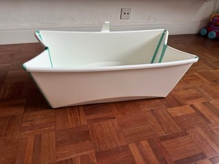 Bañera Stokke Flexi Bath + Hamaca Recién Nacido