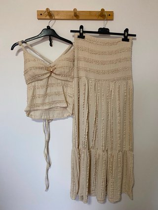 Conjunto Top y Falda Larga Beige