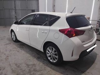 Toyota Auris 1.4 D 90 Unico dueño full equipe 2017