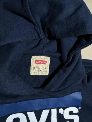 Sudadera Levi's Azul y Roja