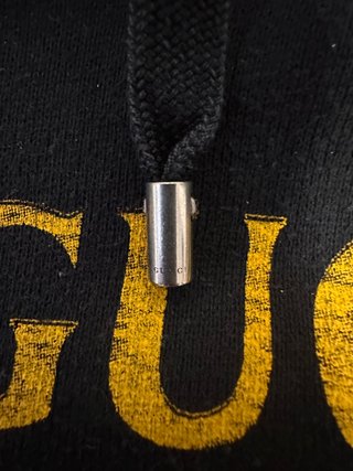 Sudadera Gucci Negra con Logo Multicolor