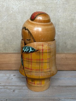 Kokeshi di Tanaka Harumasa (1916-1966) – 13,5 cm