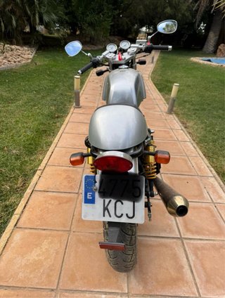 Royal Enfield Plata Moto