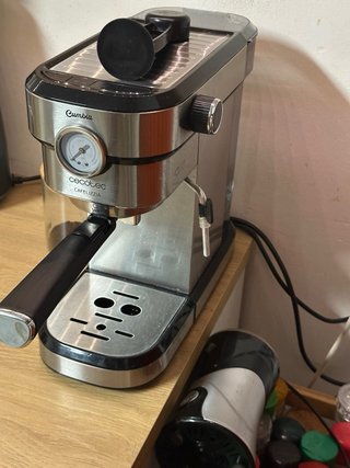 Cafetera Expreso Cecotec Cumbia cafelizzia