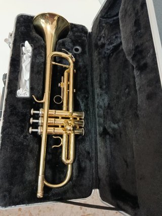 Trompeta J.Michael TR-200 Casi Nueva