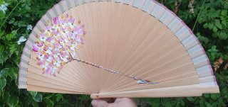 Abanico pintado a mano Biznaga