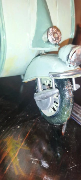 Modellino Vespa Vintage cm 30