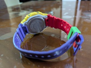 Casio G-Shock DW-5610DN-9ER Amarillo/Morado