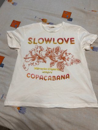 Camiseta Slowlove Flores Tropicales