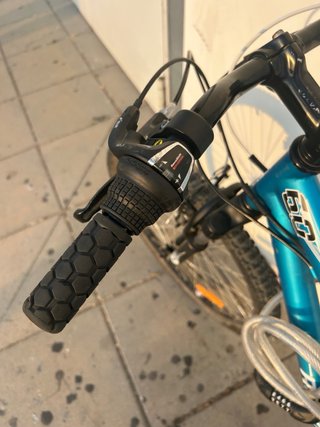 Bici 24 con amortiguación